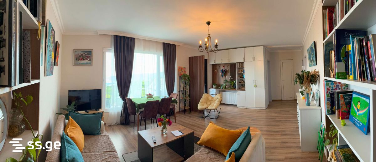 5 Room Private House For Sale view 1
