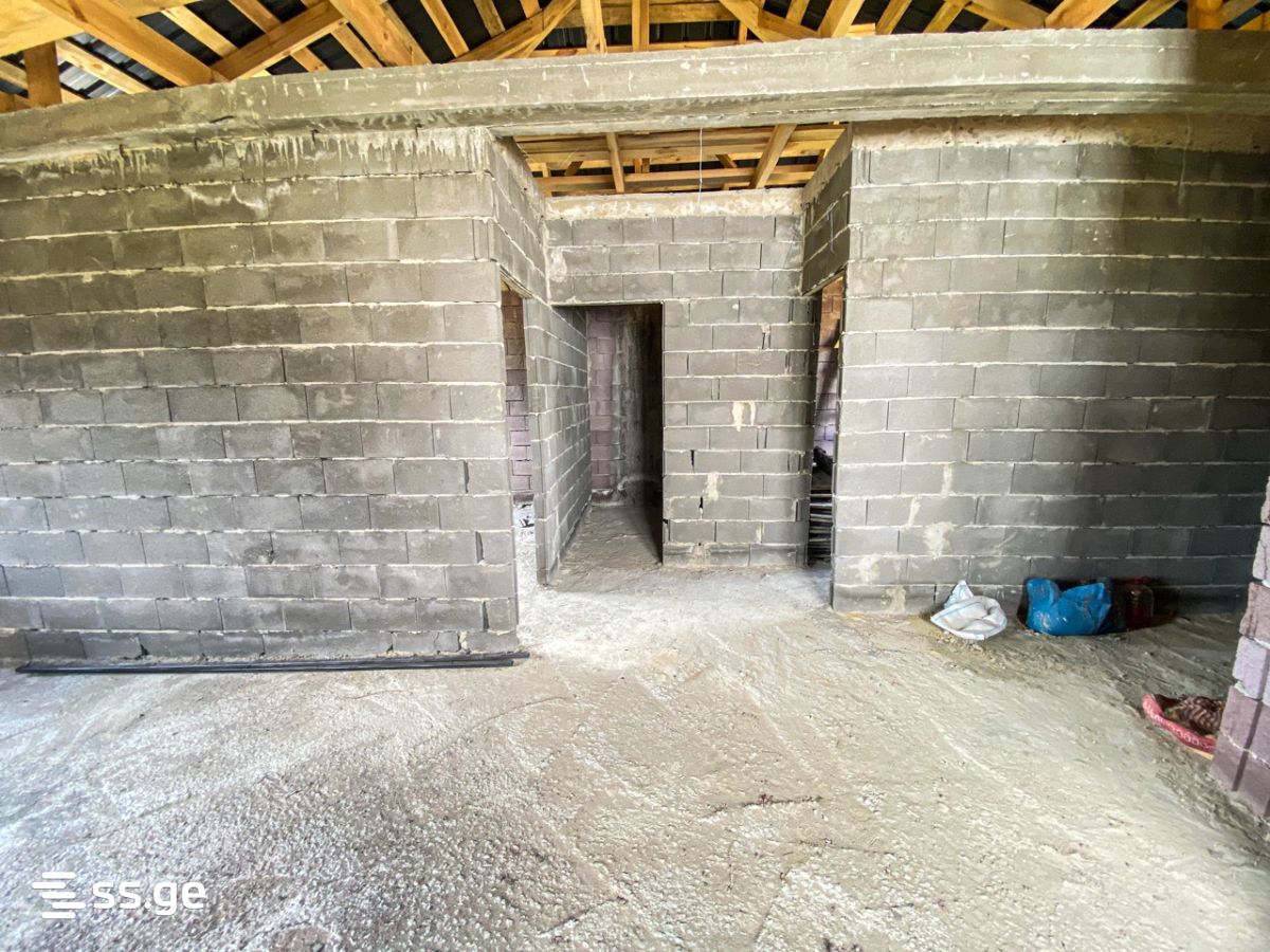 3 Room Private House For Sale view 10