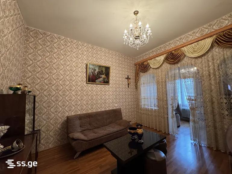 3 Room Private House For Sale view 1
