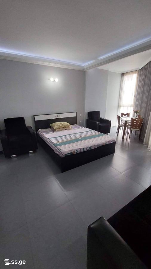 1 room Flat Daily rent. Batumi - Widok 3