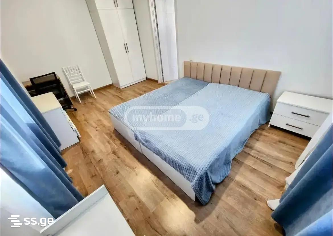 3 Room Private House Daily Rent. Batumi view 11