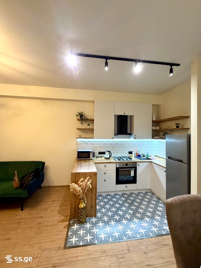 3 room Flat For Rent. Saburtalo - Fler