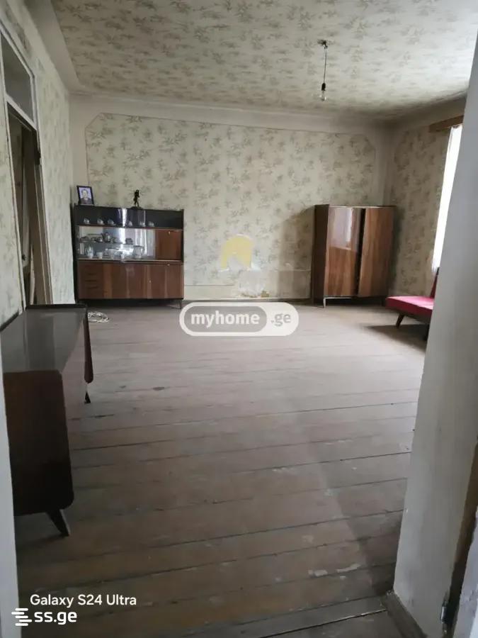 10 Room Private House For Sale view 22