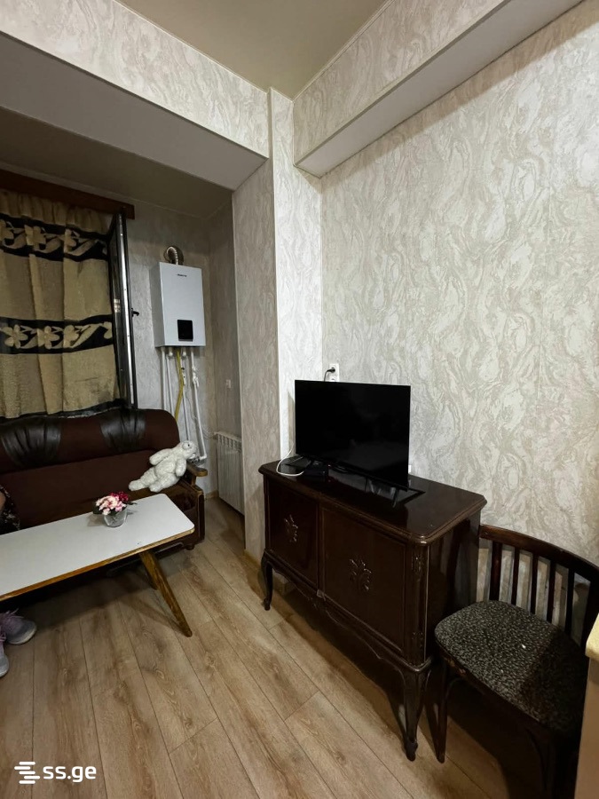 2 Room Flat For Sale, 2 of 4