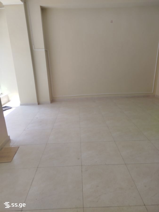 Commercial Space For Rent. Kutaisi view 1