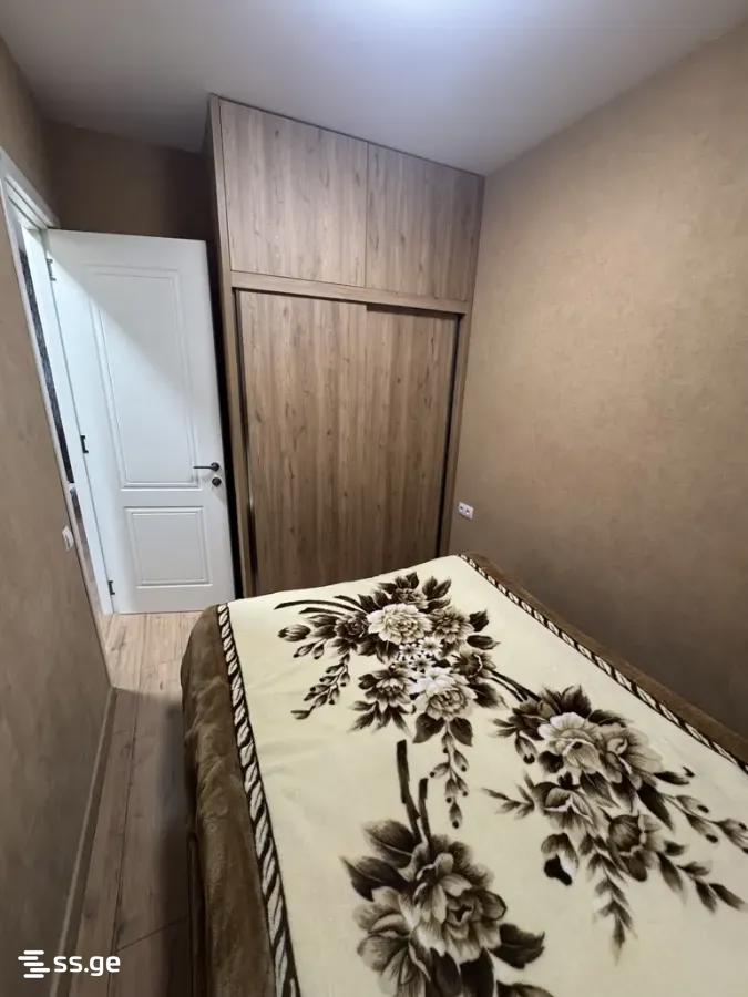 2 Room Private House For Sale view 3