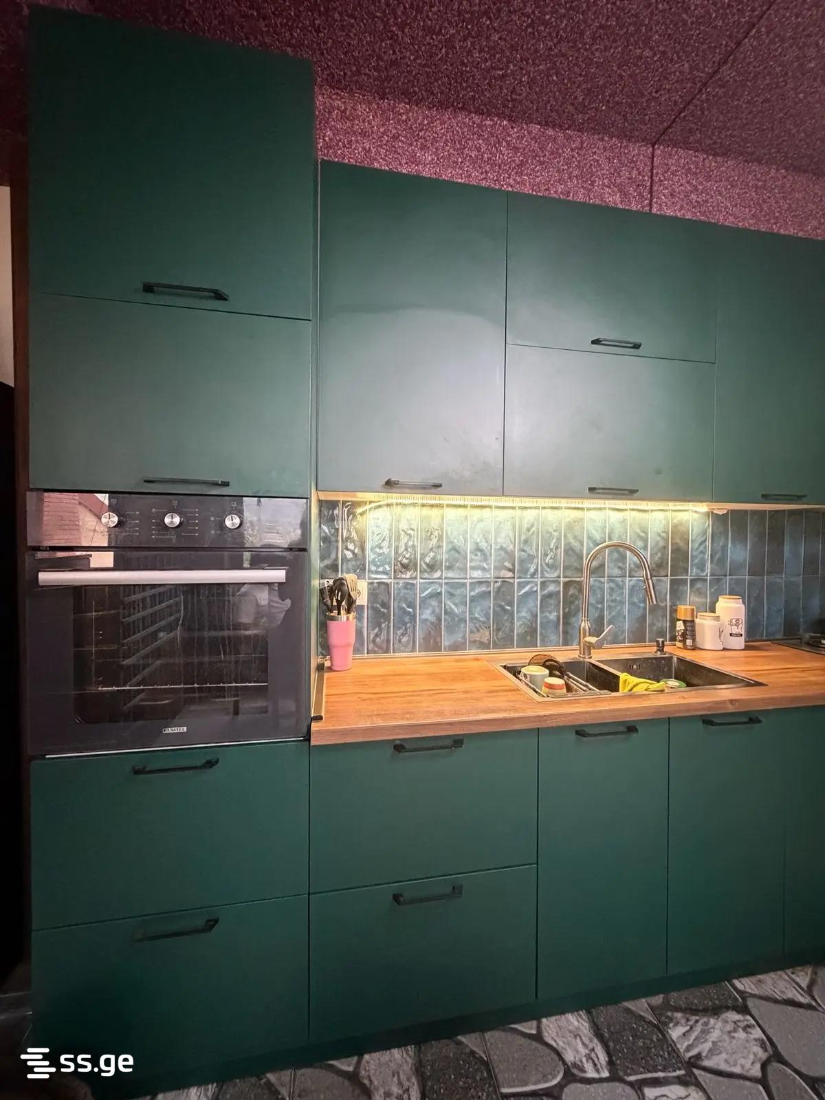 4 Room Private House For Rent. Sololaki view 10
