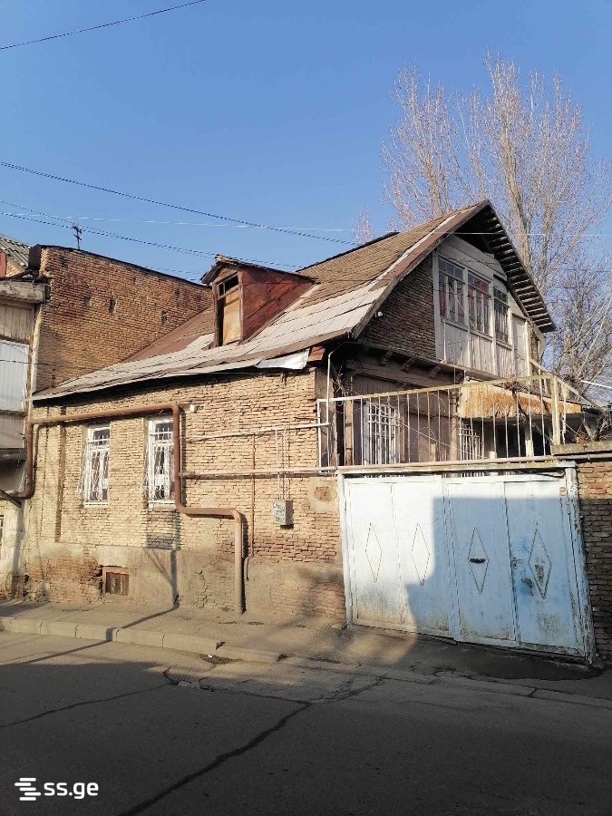 4 Room Private House For Sale view 3