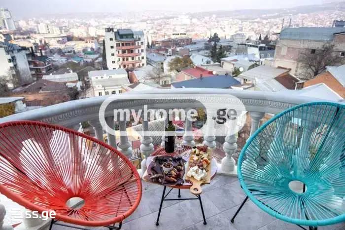 22 Room Hotel For Rent. Vera view 12