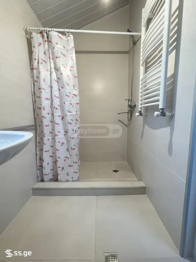 3 Room Private House For Rent. Digomi view 6