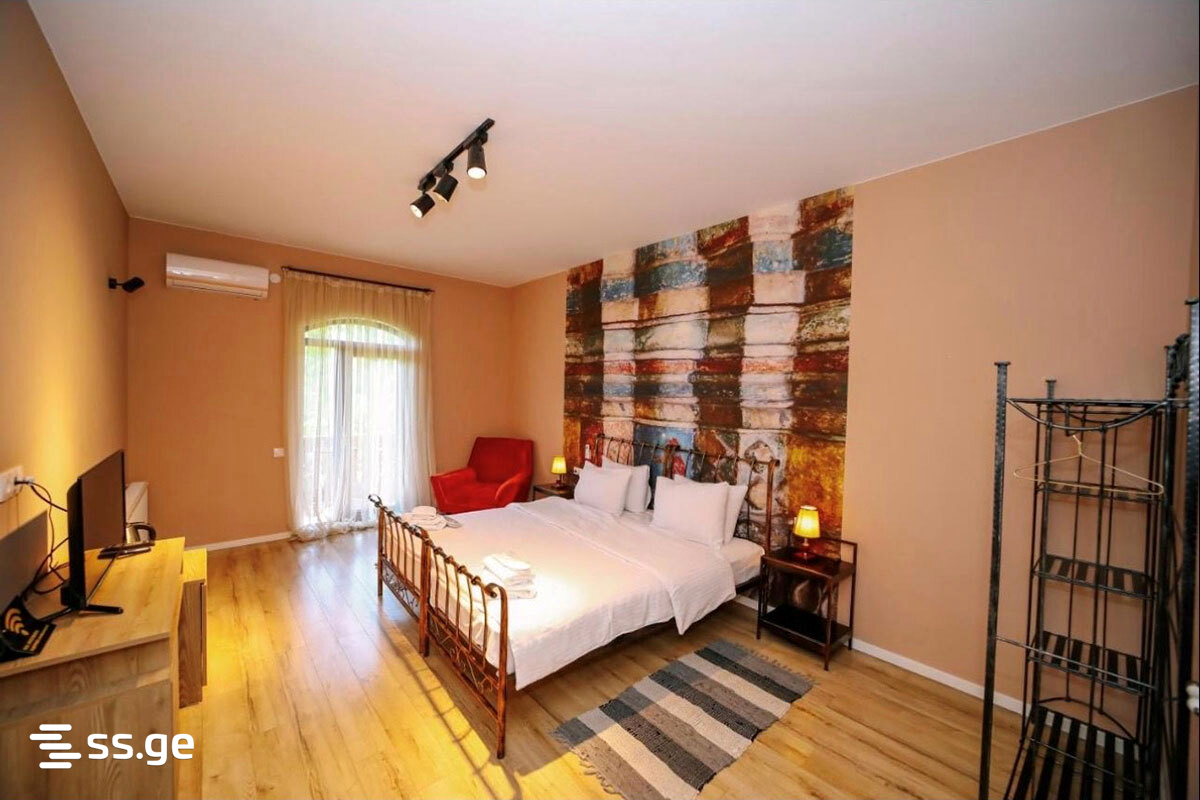 11 Room Hotel For Sale view 7