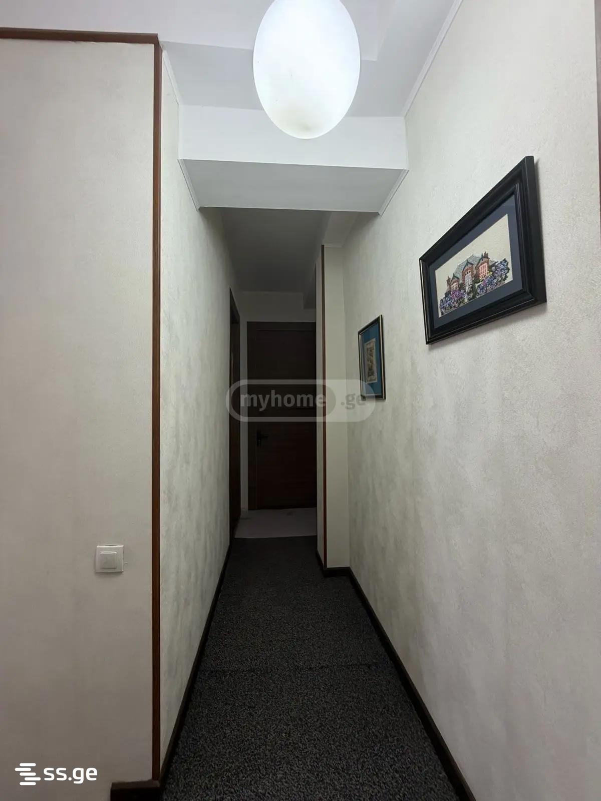 4 Room Private House For Rent. Sololaki view 8