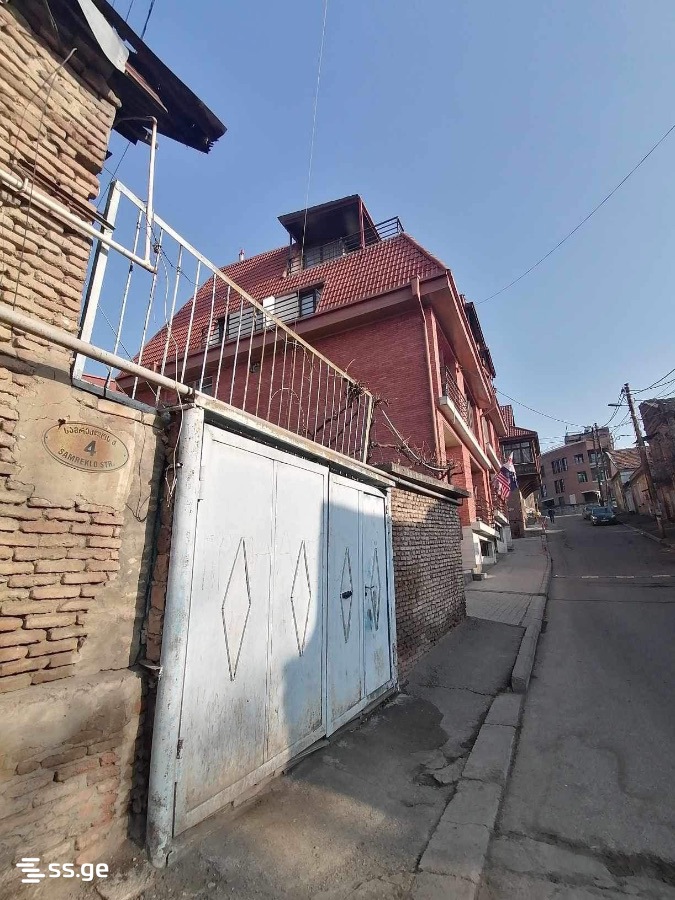 4 Room Private House For Sale view 1