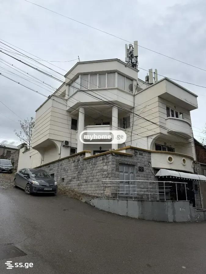 8 Room Hotel For Rent. Avlabari view 25