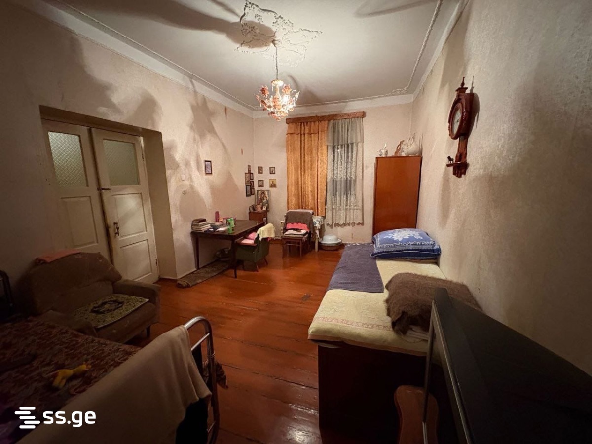 For Sale 4 Room Apartment Kutaisshi view 13
