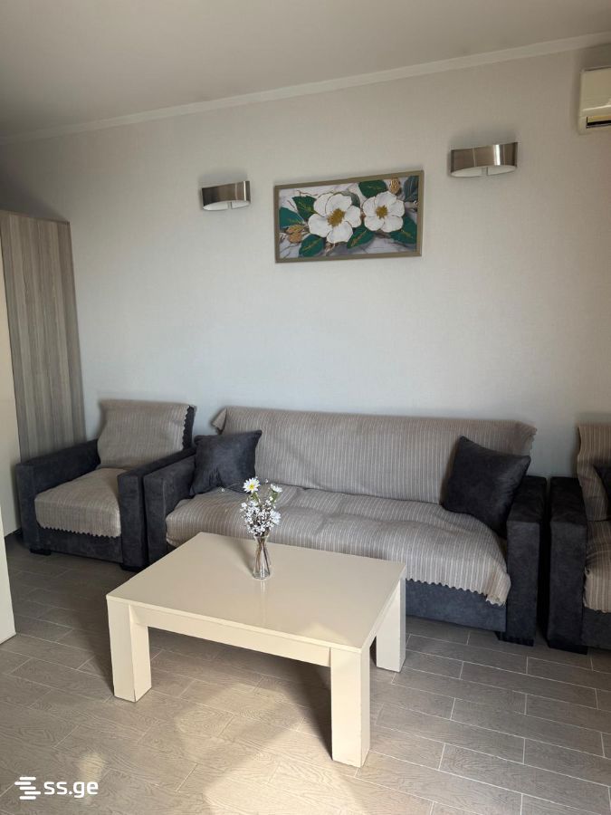 2 room Flat Daily rent. Batumi - Bild 6