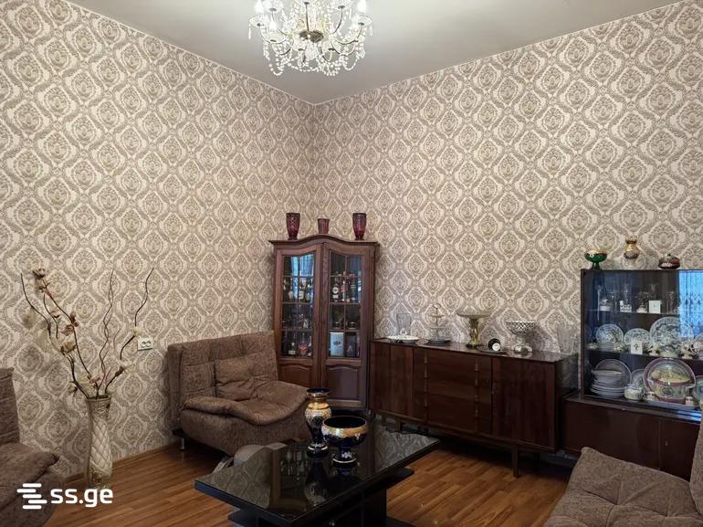 3 Room Private House For Sale view 2
