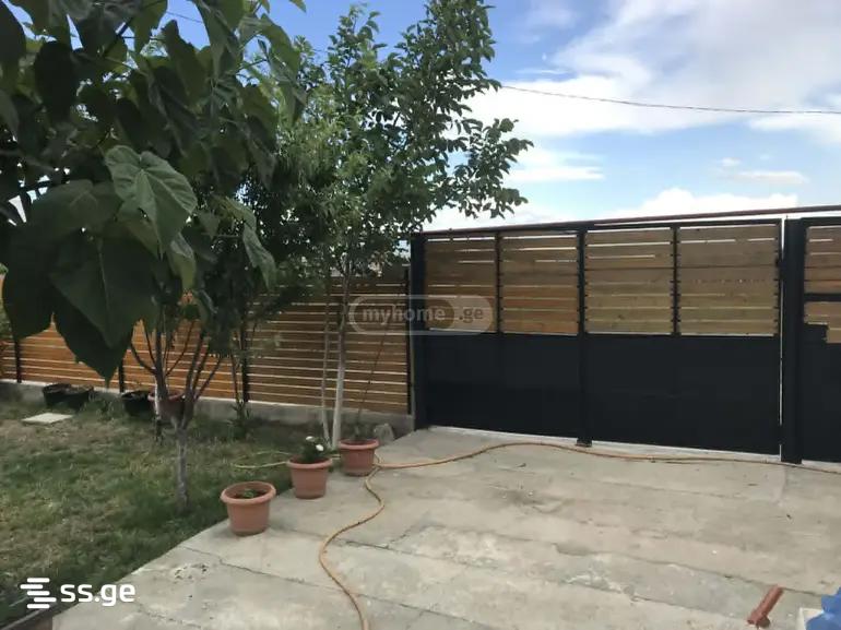 3 Room Private House For Sale view 12