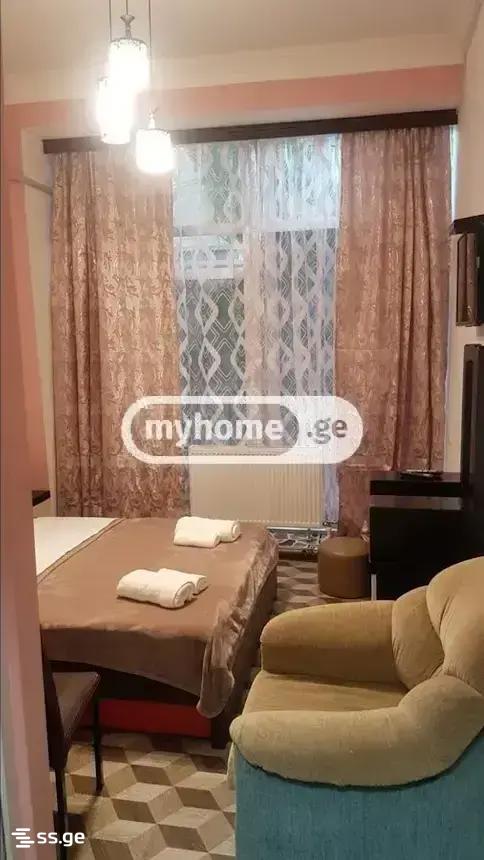 8 Room Hotel For Rent. Isani view 1