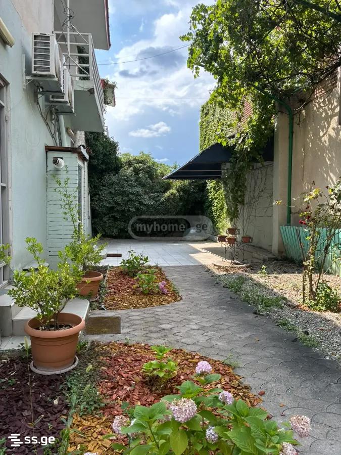 7 Room Private House For Rent. Vera view 15