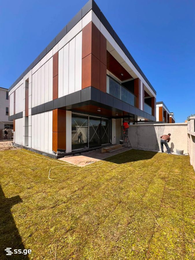 5 Room Summer Cottage For Sale, 1 of 4