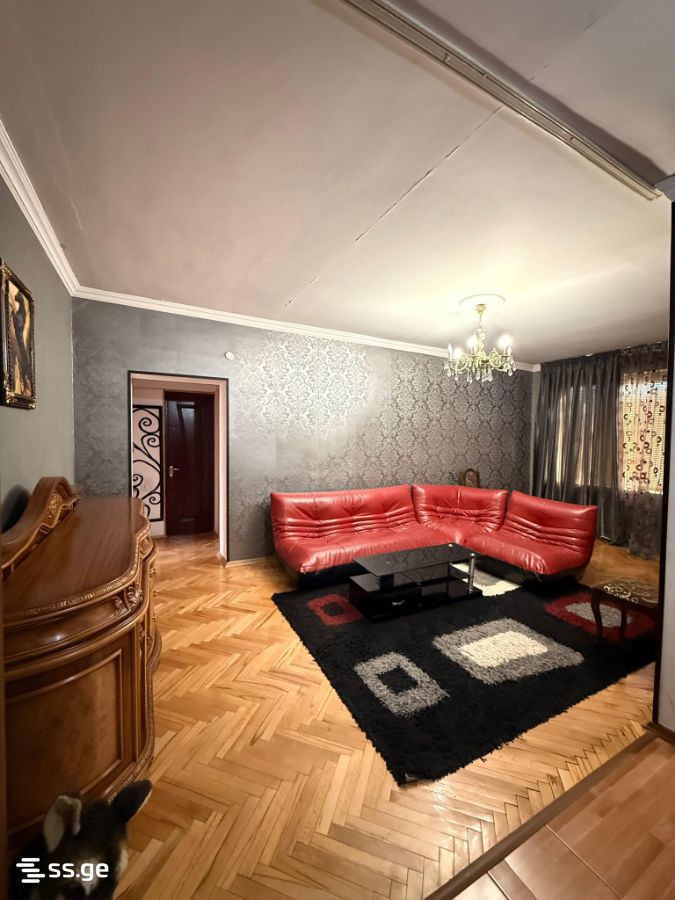 4 Room Flat For Rent. Telavi, 1 of 4