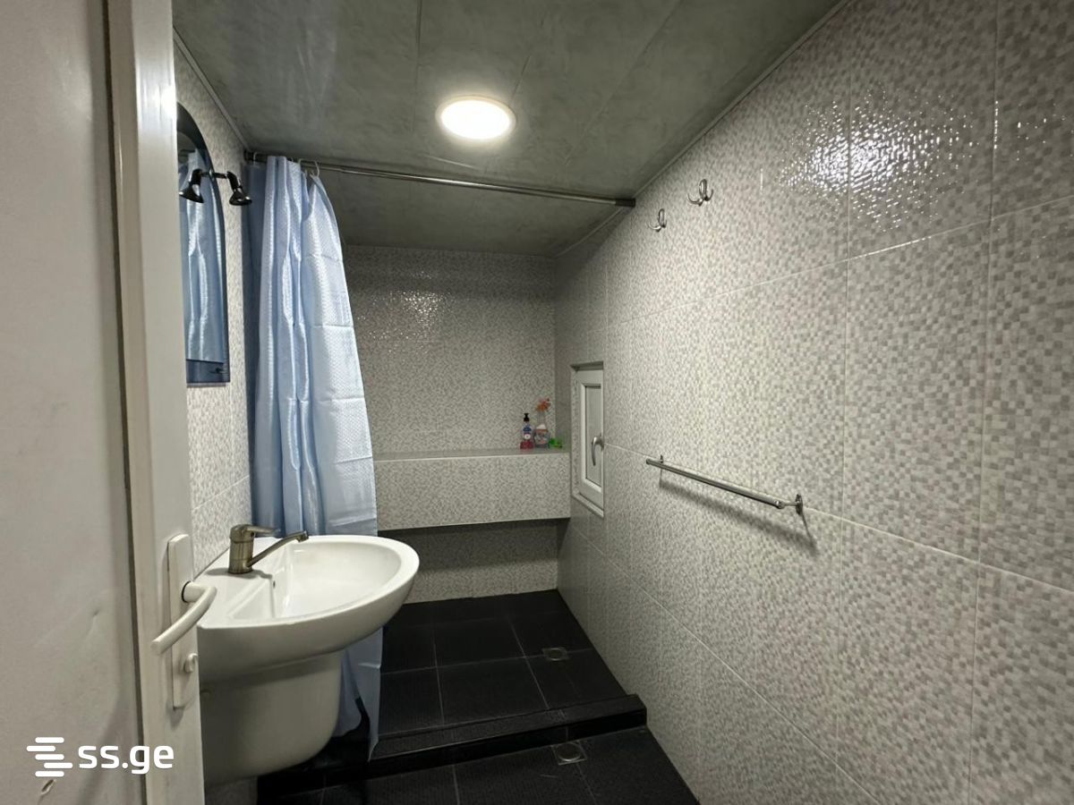 2-Room Apartment For Daily Rent In Batumi, Demetre Tavdadebuli St, 10, 45 M² — 130 ₾ Per Day view 14