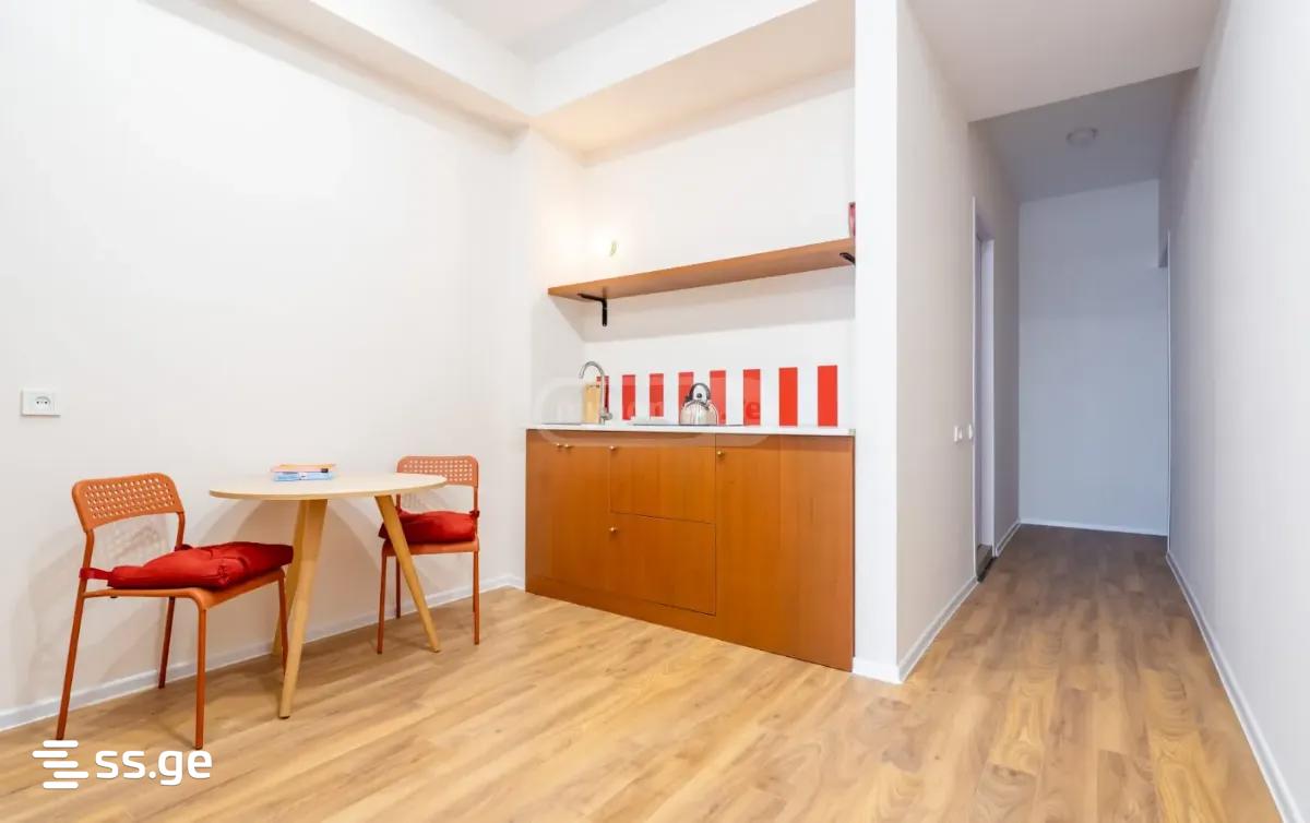 5 Room Hotel For Sale view 7