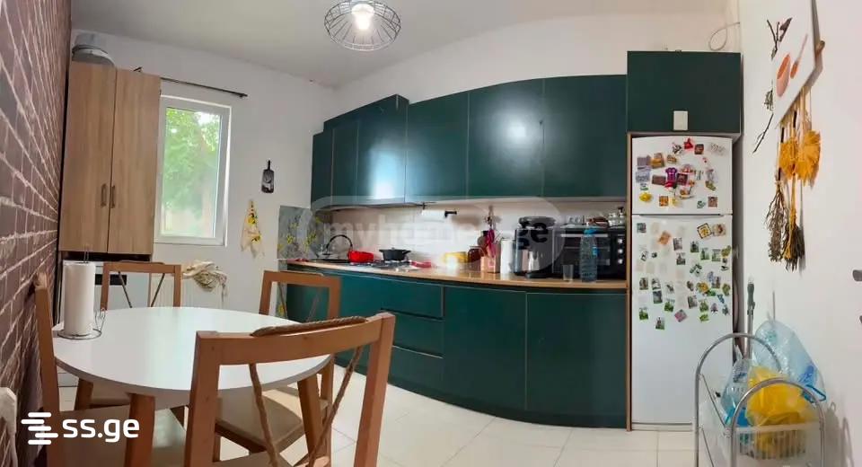5 Room Private House For Sale view 4