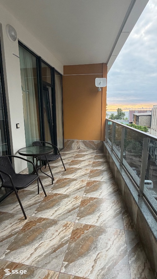 3 room Flat For Rent. Batumi – pohled 6