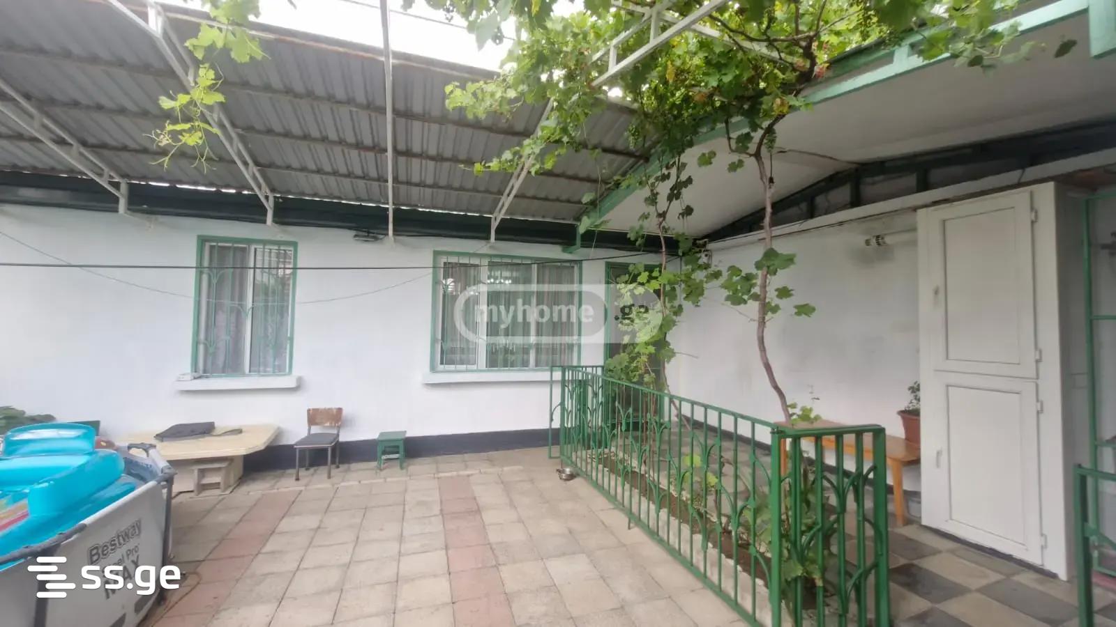 5 Room Private House For Sale view 10
