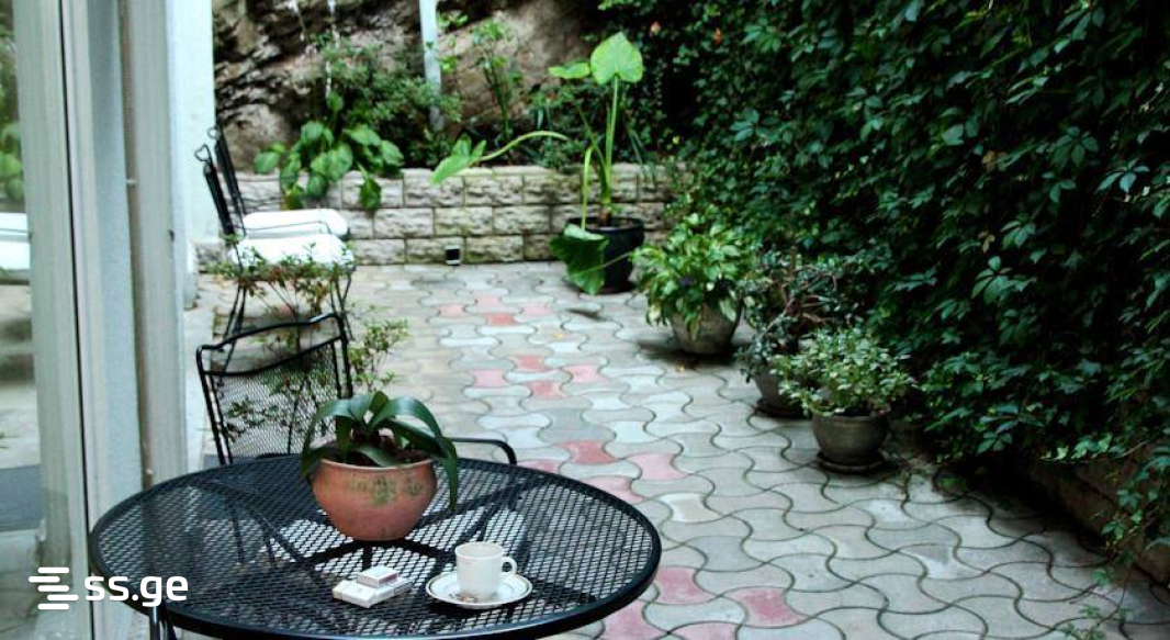 10 Room Hotel For Rent. Vake view 30