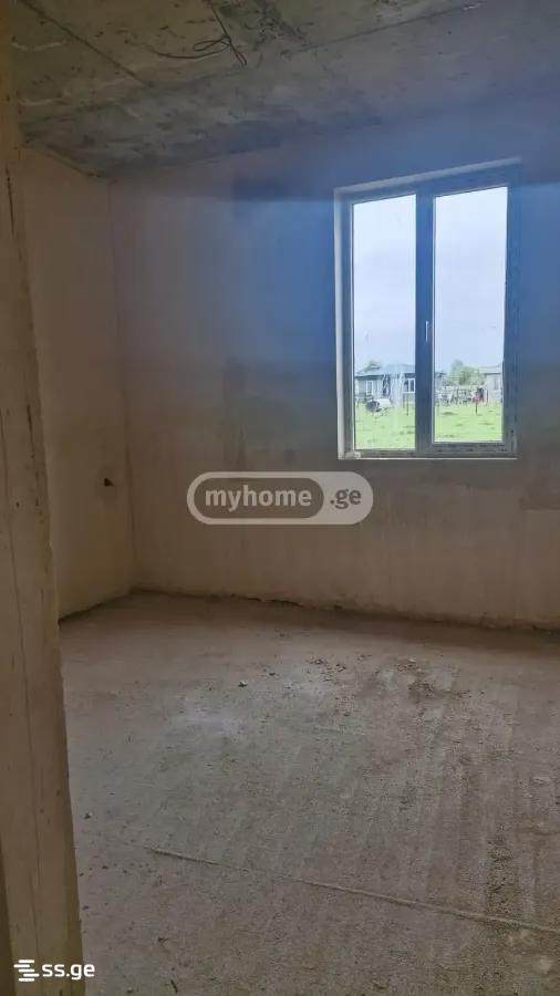 4 Room Private House For Sale view 25
