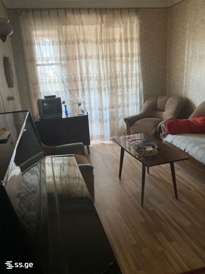 2 Room Flat For Sale, 2 of 4