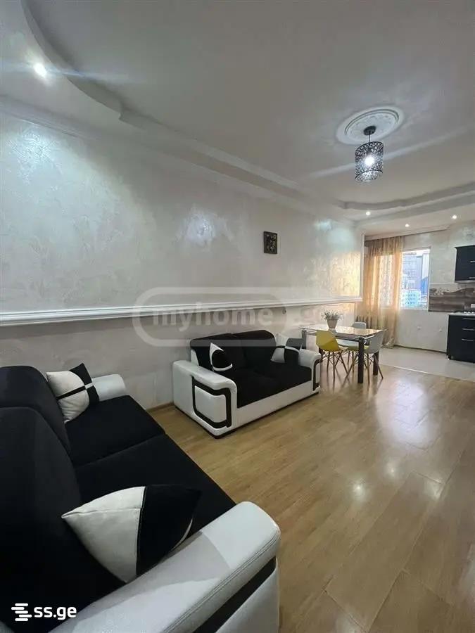2 Room Flat Daily Rent. Batumi view 1