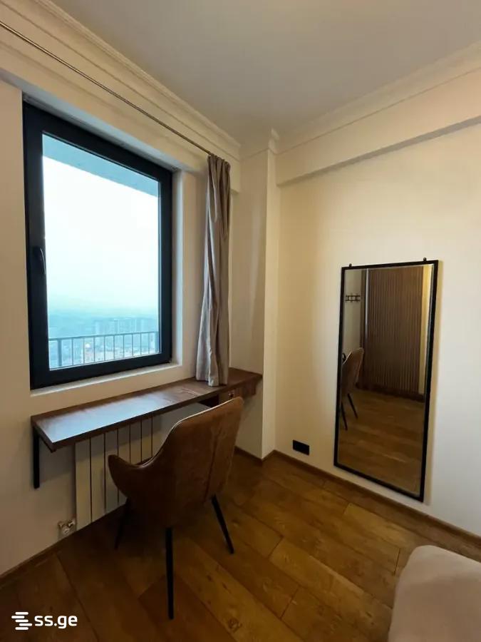 4 Room Flat For Rent. Isani view 4