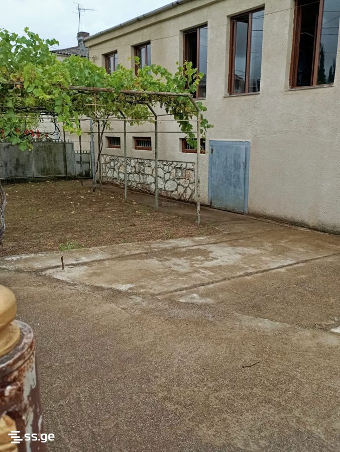 5 Room Private House For Sale view 9