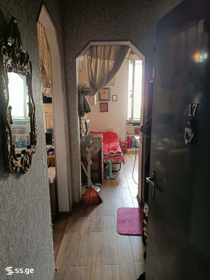 1 Room Flat For Sale view 3