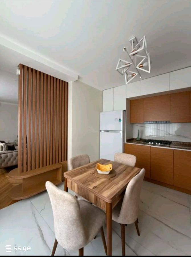 3 Room Flat For Sale view 1