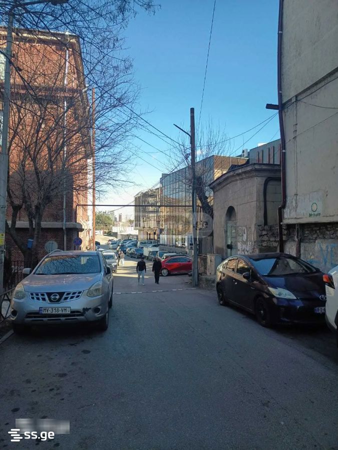 Shopping Property For Sale. Isani view 11