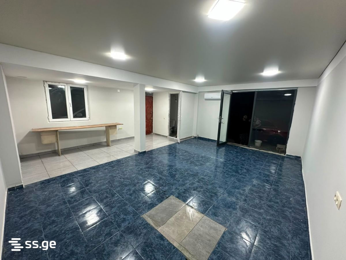 Commercial Space For Rent. Batumi, 3 of 4