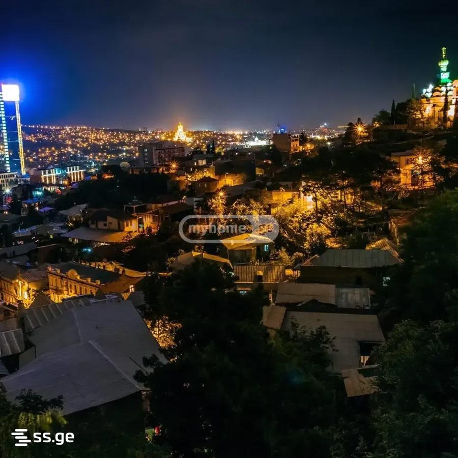7 Room Hotel For Sale view 3