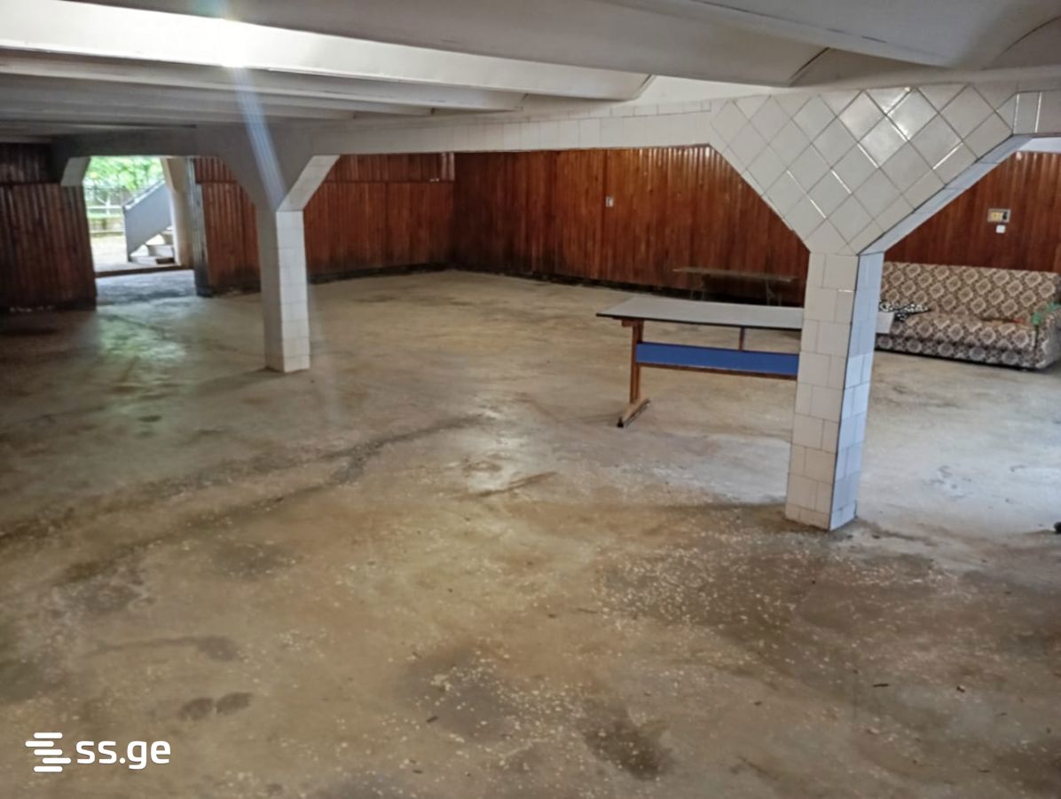 5 Room Private House For Sale view 2