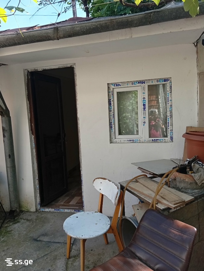 1 Room Private House For Sale view 1