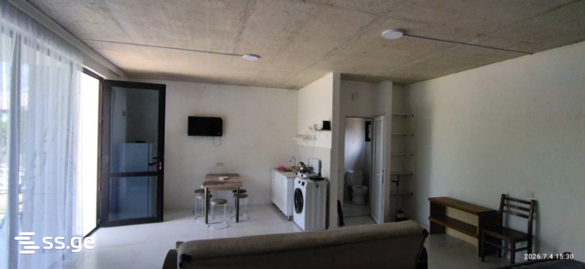 Private House Daily Rent. Ureki view 2