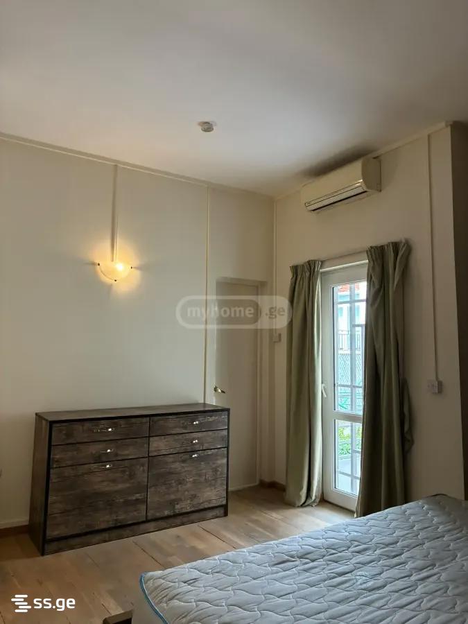 7 Room Private House For Rent. Vera view 8