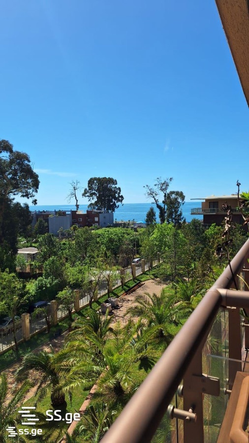 1 Room Flat For Sale view 2