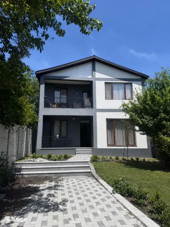 5 Room Private House For Sale view 9