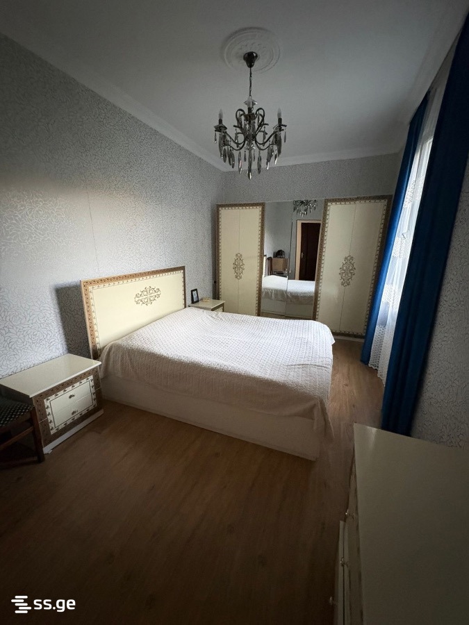 4 Room Private House Daily Rent. Batumi view 3