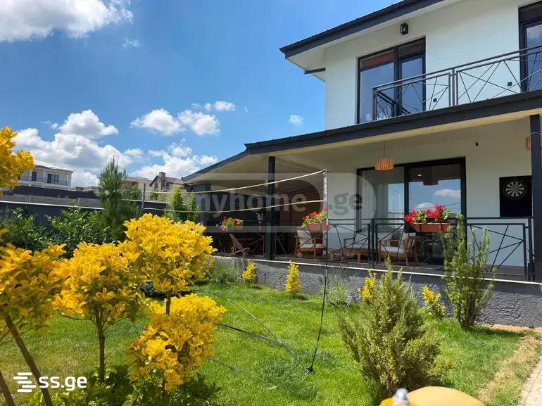 6 Room Private House For Sale view 30